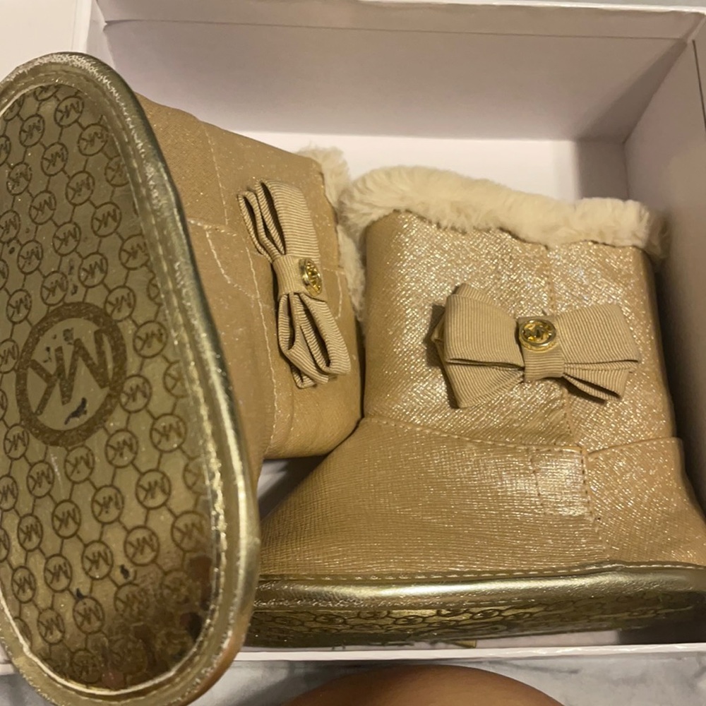 Michael kors booties
